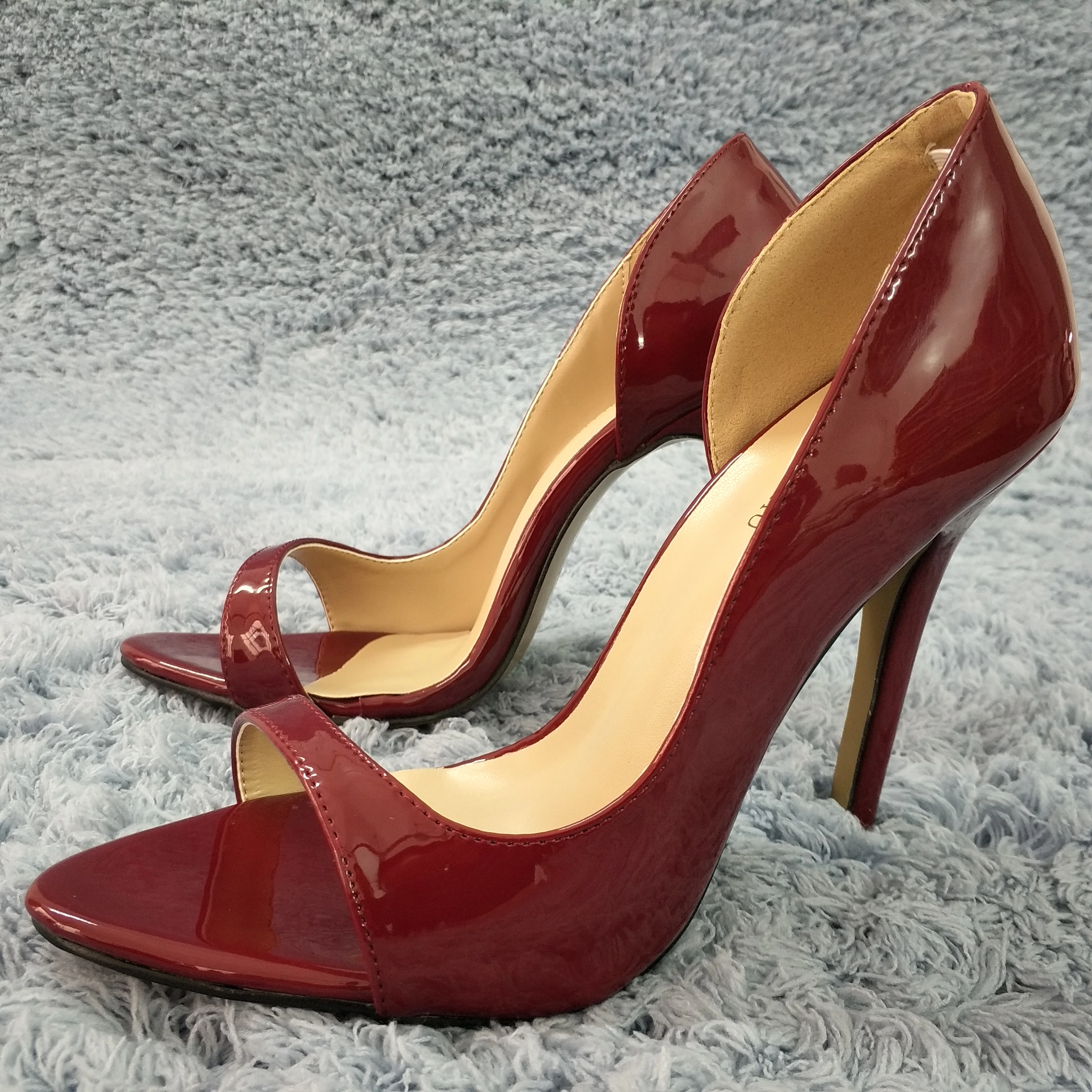 Женские босоножки на тонком высоком каблуке-шпильке пикантные женские вечерние