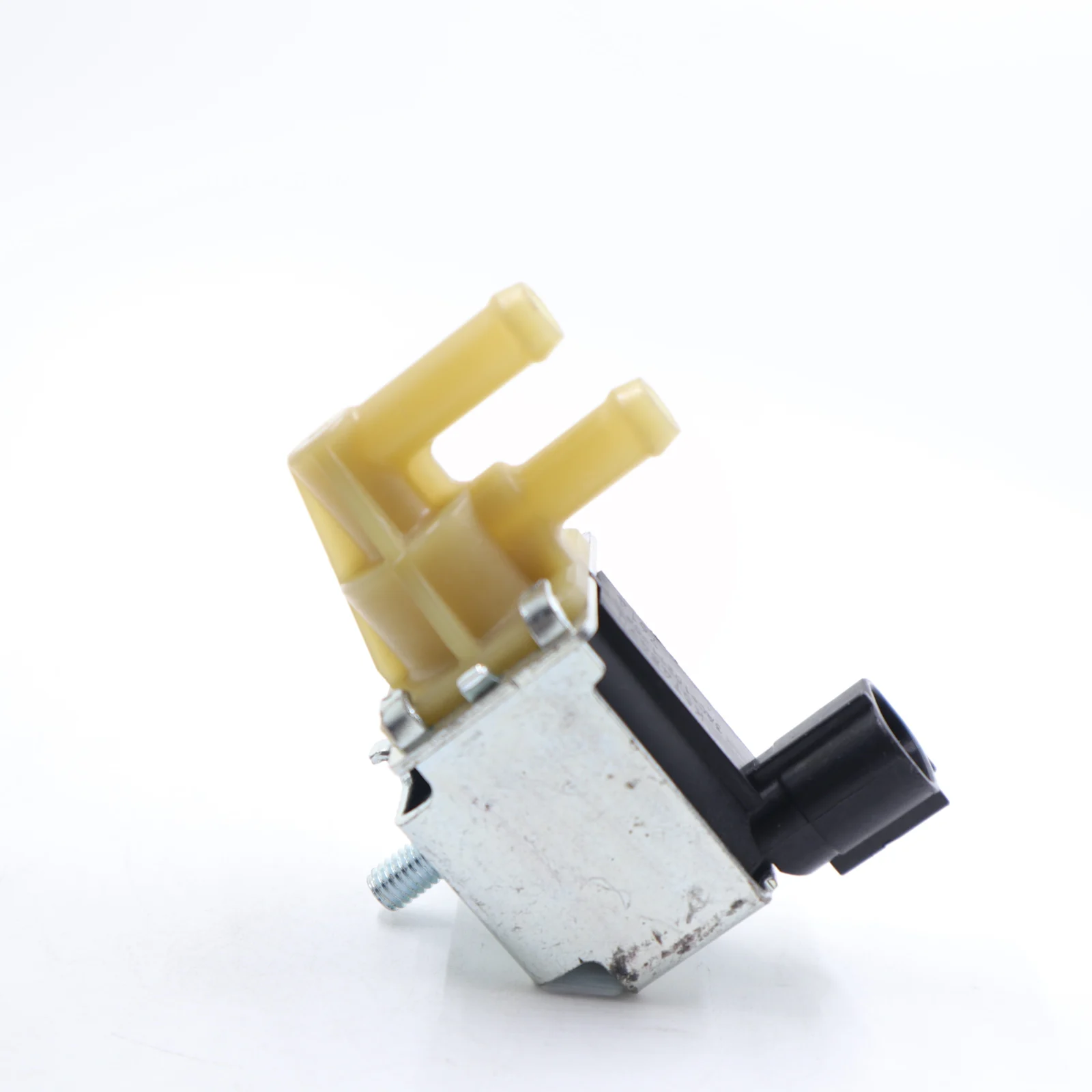 OEM новый K5T48490 3AC-10211-0A0 3AC102110A0 Соленоидный клапан очистки паровой канистры 3AC 10211 0A0 |