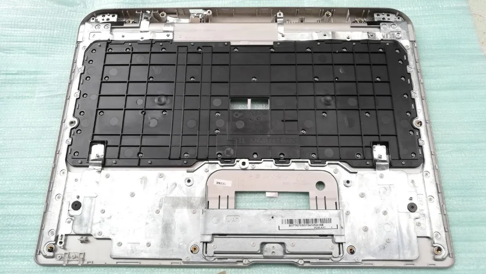 Новая верхняя крышка для TOSHIBA Satellite Click 2 L35-B Series