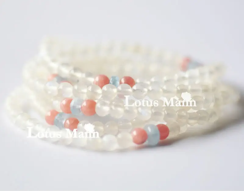

Lotus Mann уютный маленький белый браслет с лунным светом