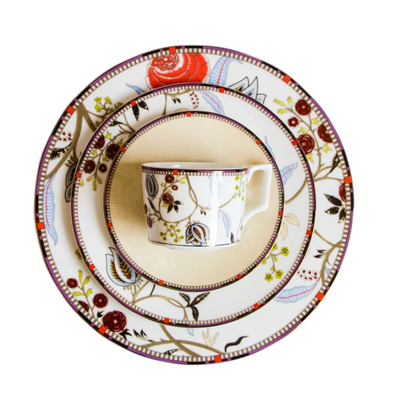 

Bone China Cutlery Set Ceramic Plate Cup And Saucer Cubiertos Dinnerware Set Steak Dish Dinner Tray Home Decoration Tea Mug 1Pcs