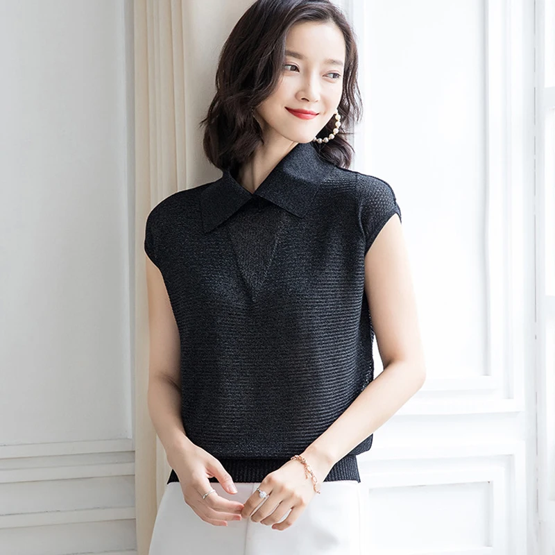 Женская трикотажная футболка элегантная облегающая Однотонная в рубчик с