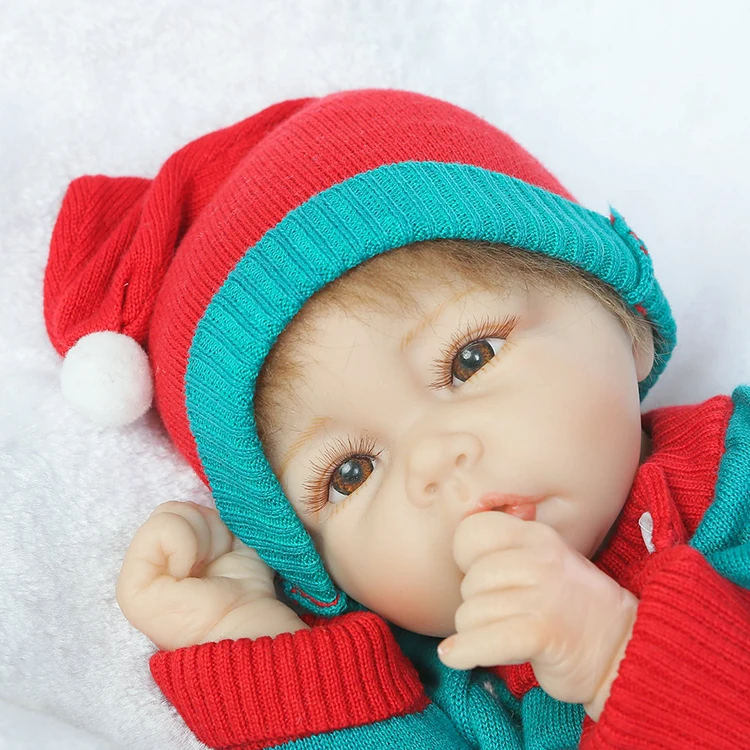 Кукла реборн силиконовая кукла-младенец 52 см с красивым свитером комплект одежды