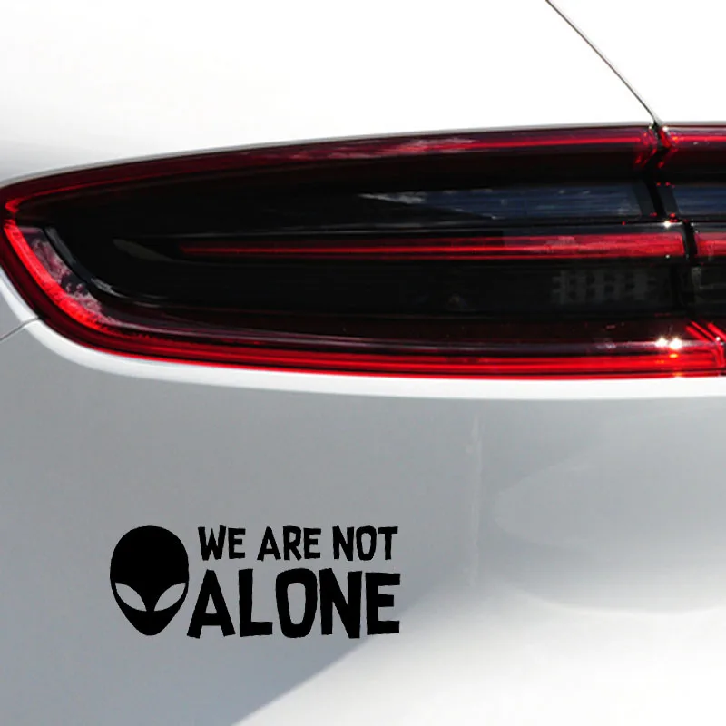 YJZT 15,2 см* 6 см ALIEN WE ARE NOT ALONE виниловая наклейка UFO Автомобильная наклейка черный/серебристый C3-0494