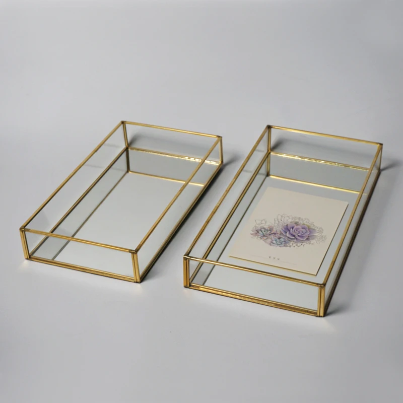 

Glass box rectangular jewelry storage plate glass tray Wedding cake decoration