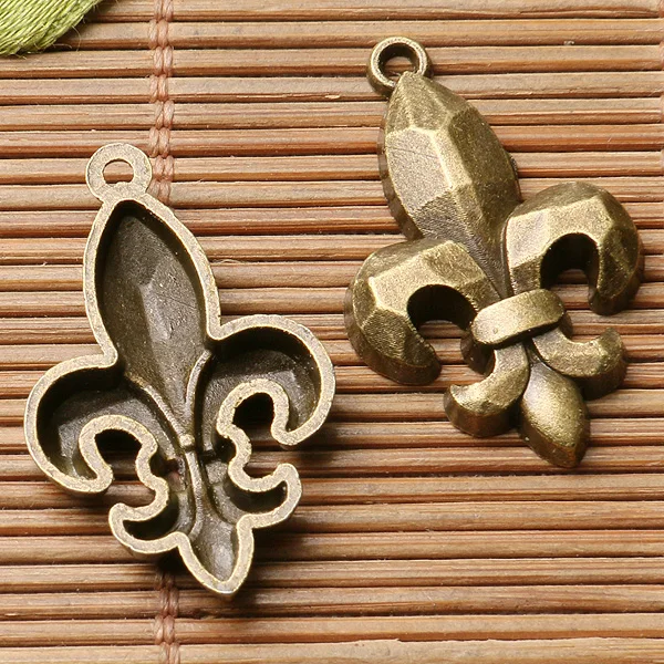 

20pcs antiqued bronze color crafted FLEUR DE LEI design charms EF2932