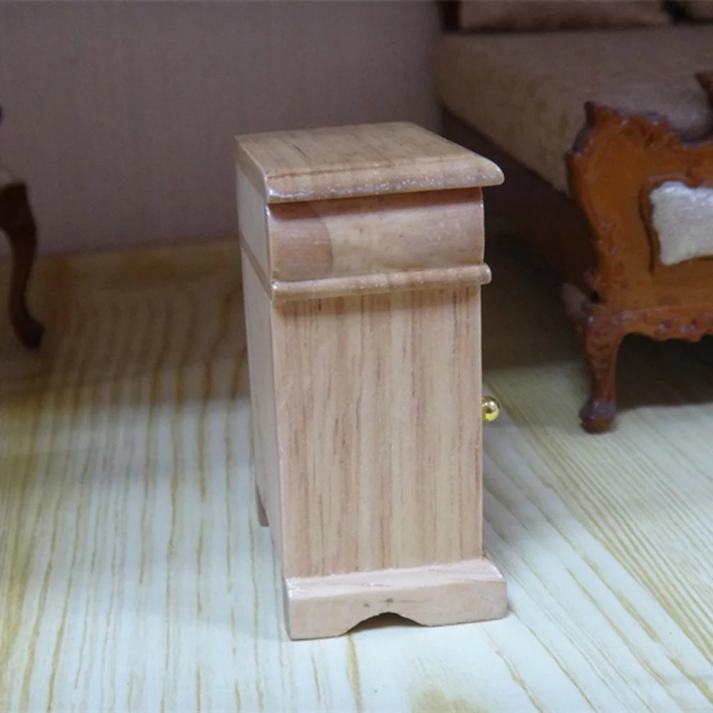 

1/12 Dollhouse Miniature Accessories Mini Wooden Bedside Table Simulation Nightstand Furniture Model Toys for Doll House Decor