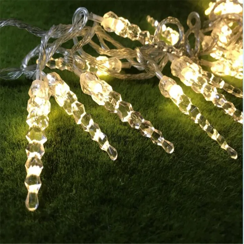 Рисунок 2 - Праздничное освещение