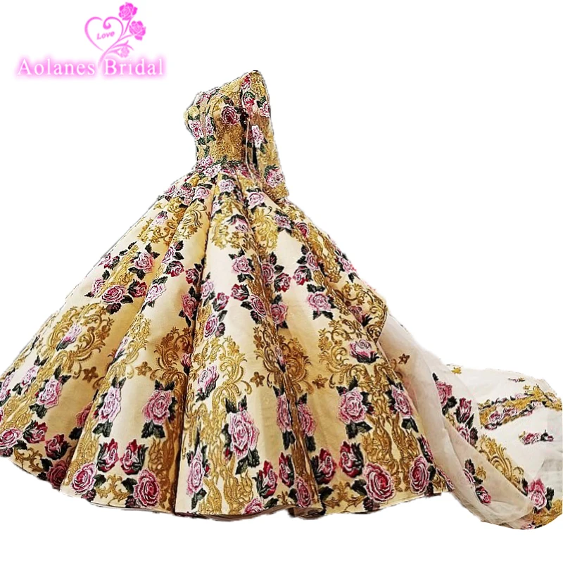 Свадебное платье с открытыми плечами и длинным рукавом 2018 скромное 3D цветочное