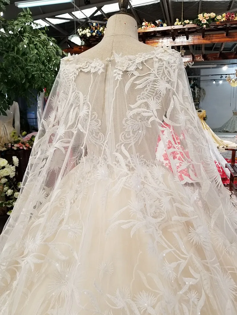 LS01250 свадебное платье кружевные цветыоригинальное роскошное с шампанским o шею