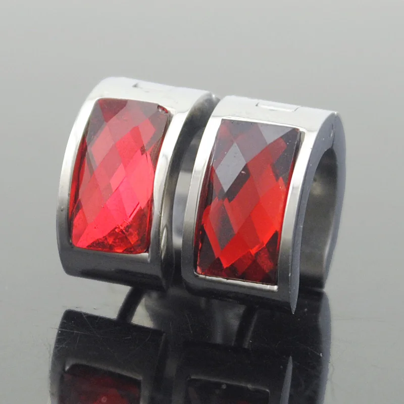 Женские и мужские серьги-гвоздики из нержавеющей стали Женские и мужские серьги-гвоздики из нержавеющей стали