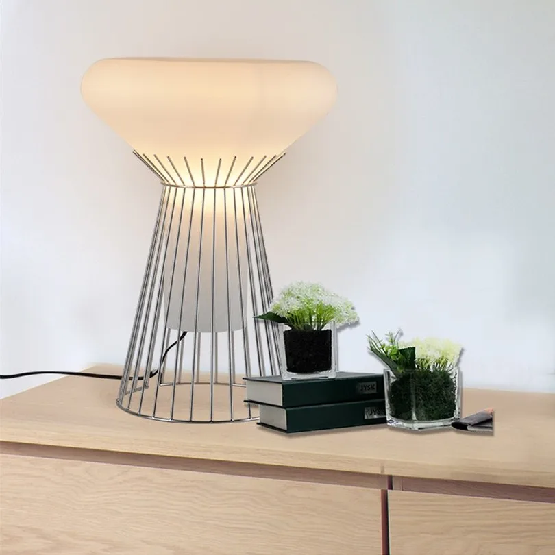 

Modern Italian Design Table Lamp Light Simple LED Tafellamp Bedside Desk Lamp for Bedroom Living Room Kids Reading Table Lights