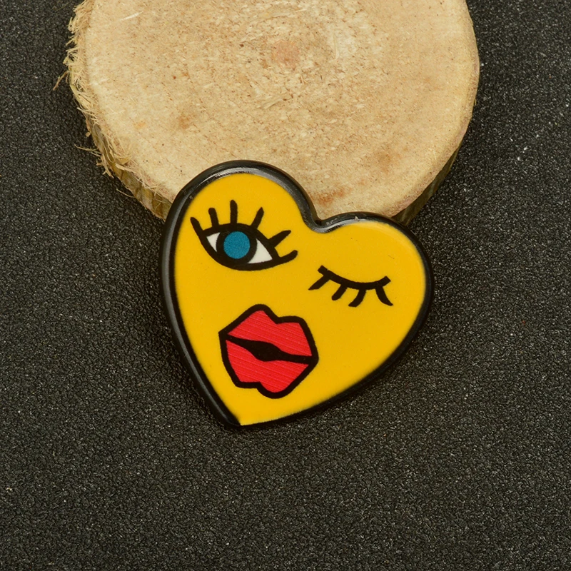 Женская Брошь в виде маленького мультяшного улыбающегося лица|lip brooch|face broochbrooch girl