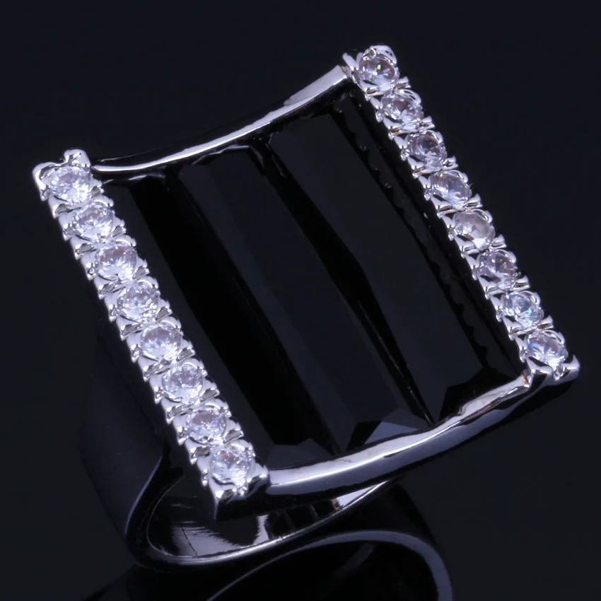 

Dazzling Rectangle Black Cubic Zirconia White CZ Silver Plated Ring V1064
