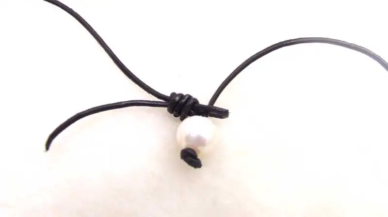 

SALE 6 pieces Big 10-11mm Natural White Freshwater Pearl pendant with Black Genuine Leather 20" Necklace-5914