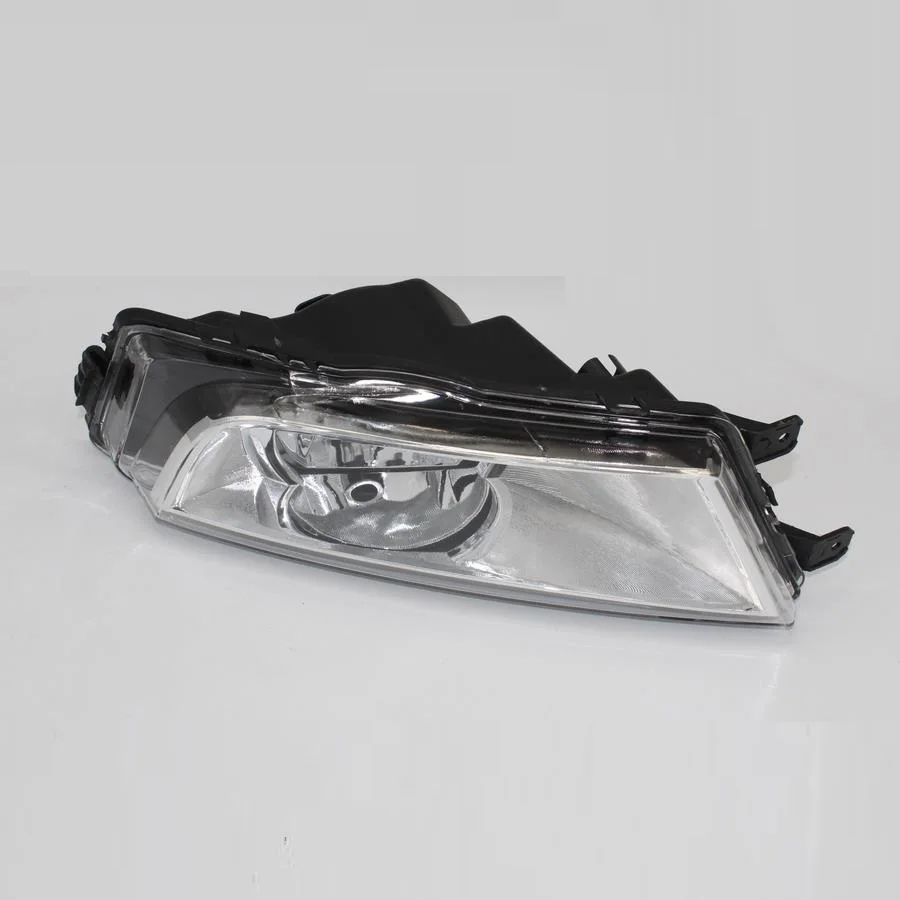 Передняя галогенная противотуманная фара для Skoda Octavia A7 Sedan Combi 2013 2014 2015 2016 2017 с