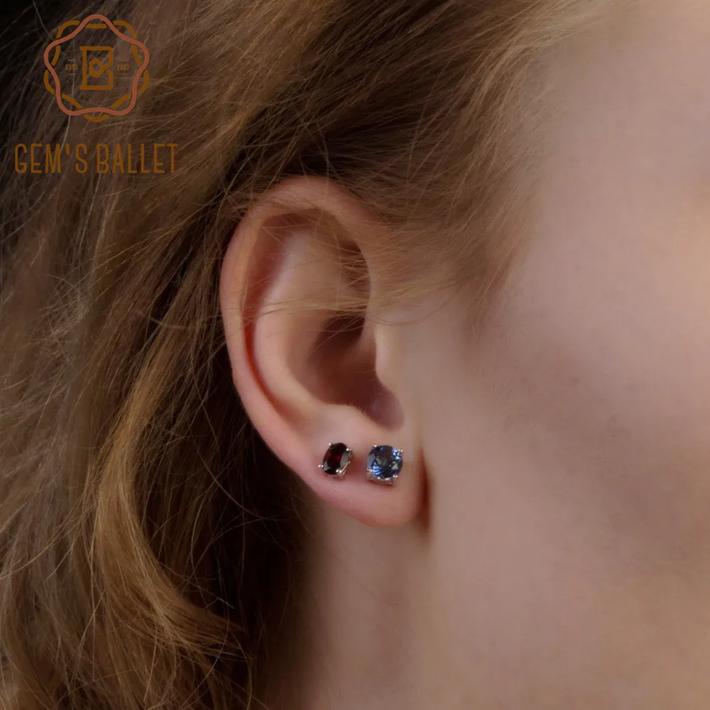 Женские серьги-гвоздики из натурального граната GEM'S овальные простые серьги