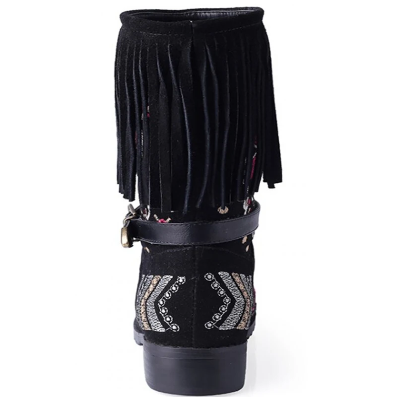 Осенне-зимние женские полусапожки на плоской подошве из натуральной кожи с