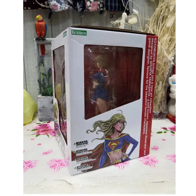 Лига Справедливости DC Comics Super Ragazze Supergirl Figura Bambola del PVC экшн-фигурка Коллекционная