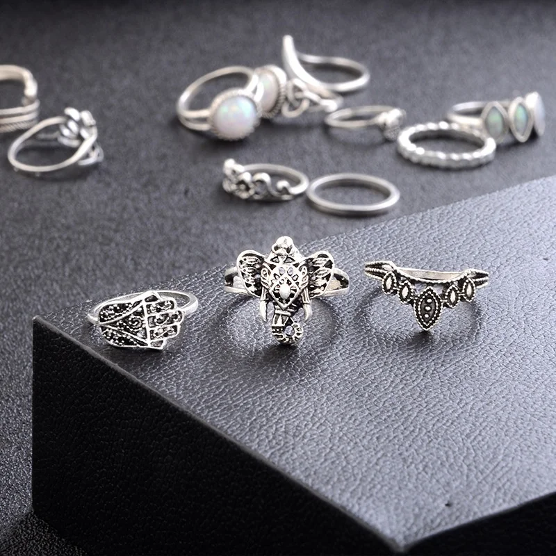 Набор женских колец в винтажном стиле с инкрустированной короной | Украшения и