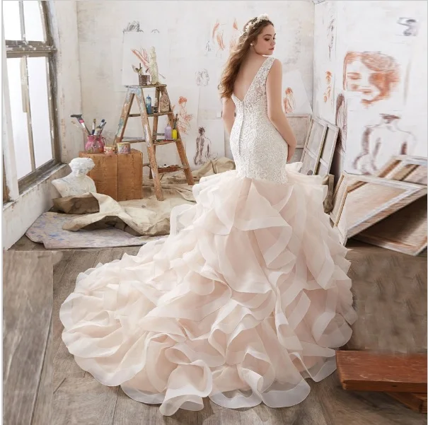 Новое Прибытие Роскошные vestido де novia аппликациями Заказ Органзы Раффлед Русалка