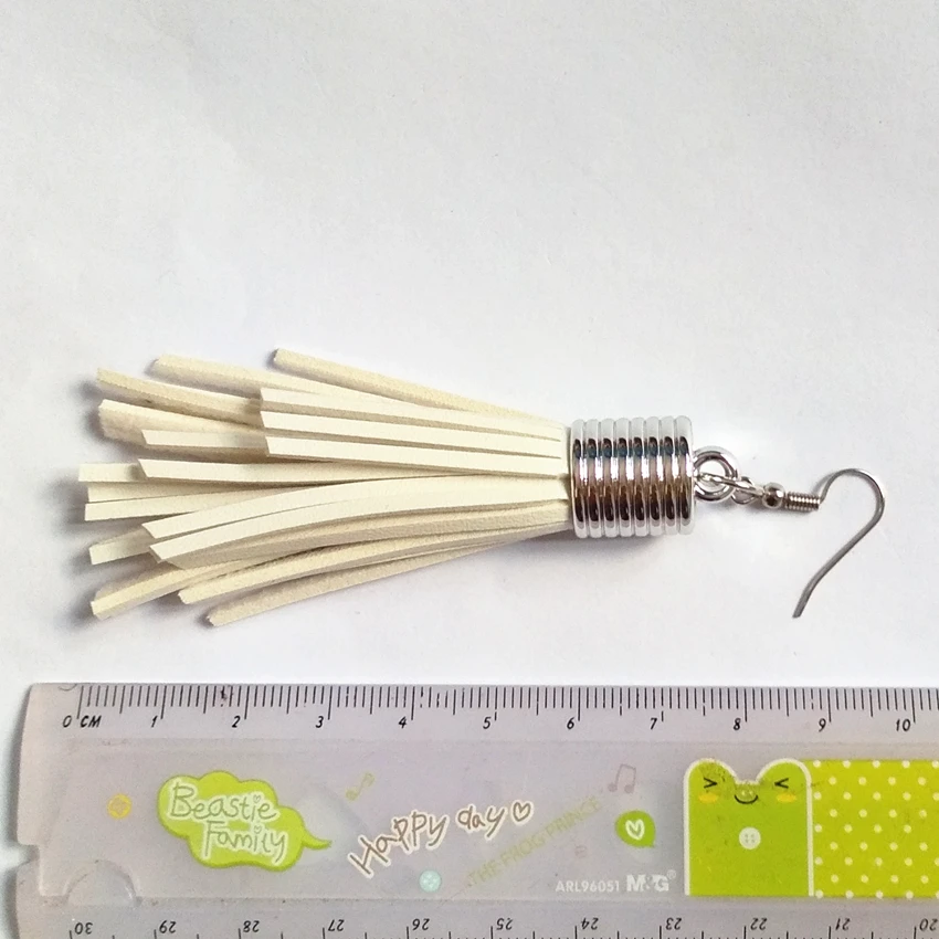 Высота каблука 10 см из искусственной кожи (полиуретан) с бахромой серьги в виде