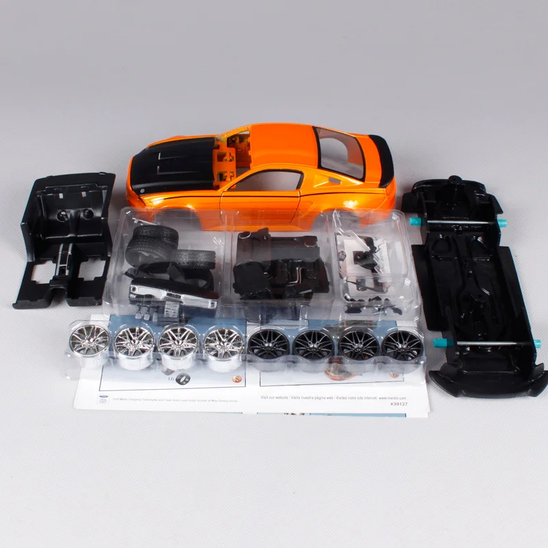Сборная модель автомобиля Maisto 1:24 2014 Ford Mustang Street Racer сделай сам литая новая игрушка