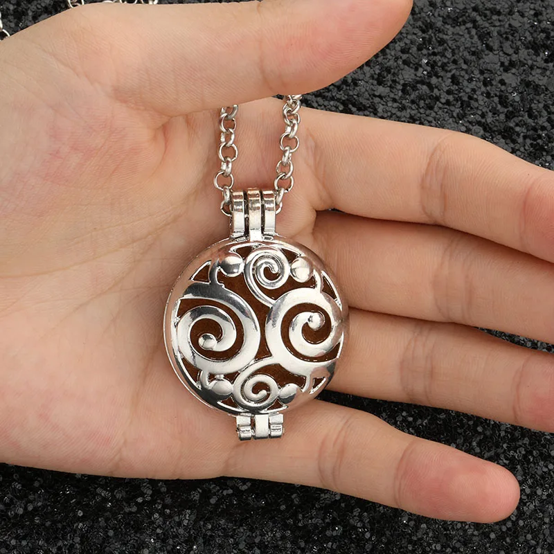 MODKISR Wholesale Wild 30mm Retro Elegant Exquisite Generous Essential Oil Diffusing High Quality Necklace Aroma Locket Pendant | Украшения
