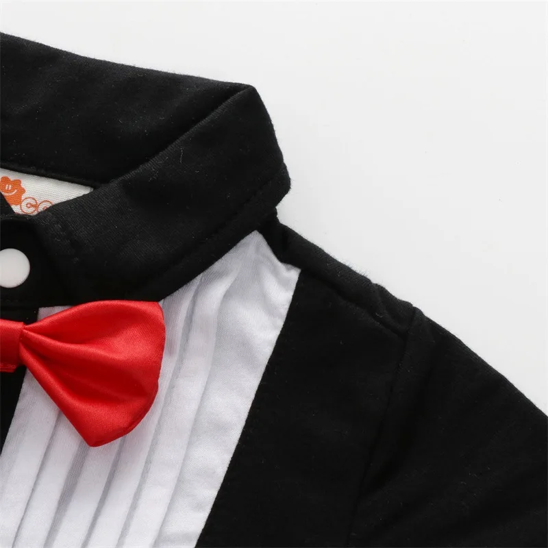 Летний черно белый смокинг для новорожденных мальчиков Костюм с бантом