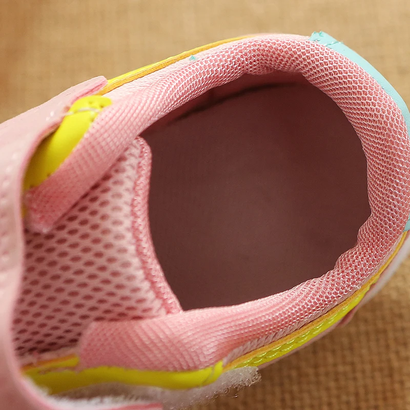 

Luminous Shoes For Kids Girl Boys Sneakers Sport Style Shoes Breathable Baby LED Light Shoes