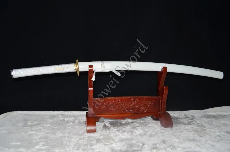 

Real Samurai Japanese Sword 100% Handmade 1060 Carbon Steel Full Tang Sharp Blade Dragon Tsuba Genuine Rayskin White Katana