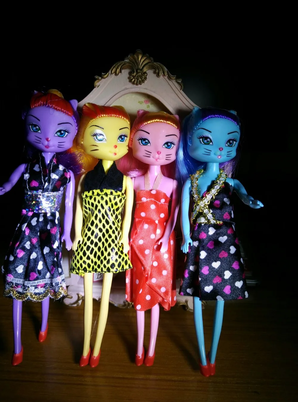 2015 модные игрушки популярные Подиумные куклы кошечки пластиковые подарочные для