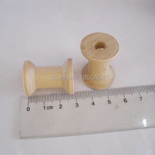 New 30PCs Empty Wooden Bobbin Spools For Thread Wire Natural Color Needlework 29mmx22mm | Дом и сад