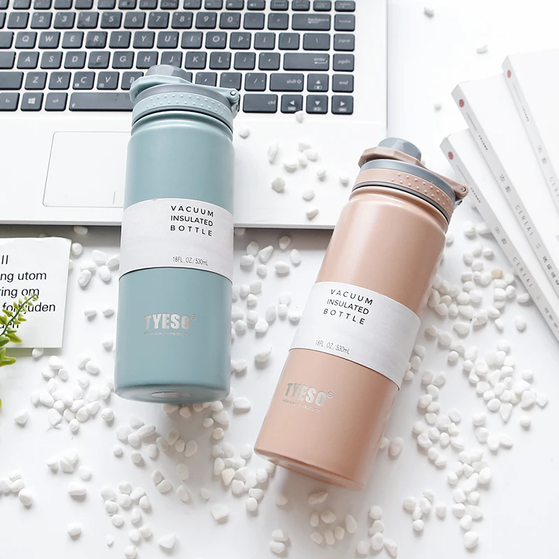 Спортивная бутылка для воды с вакуумной изоляцией из нержавеющей стали термос