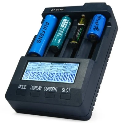 Зарядное устройство Opus 10440 V2.2 для аккумуляторов 18650 универсальное зарядное
