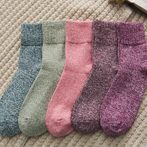 5 Pairs Random Color NEST 5 пар/партия, зимние толстые носки в национальном стиле, женские хлопковые модные теплые носки, качественные тканевые женские носки - Цвет: 5 Pairs Random Color