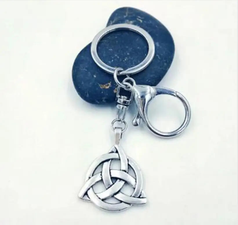 1 шт. высокое качество Triquetra Trinity Knot Charm Сумочка Автомобильный держатель для ключей