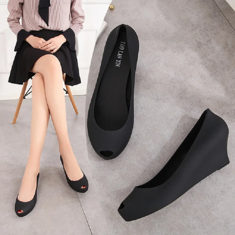 Сандалии желе женские с открытым носком пляжные босоножки на танкетке