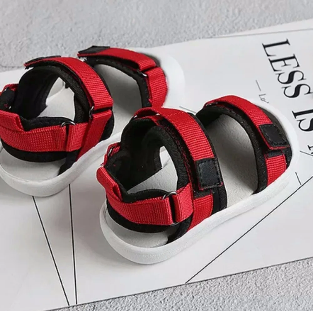 2-3 year old children's shoes with postage |