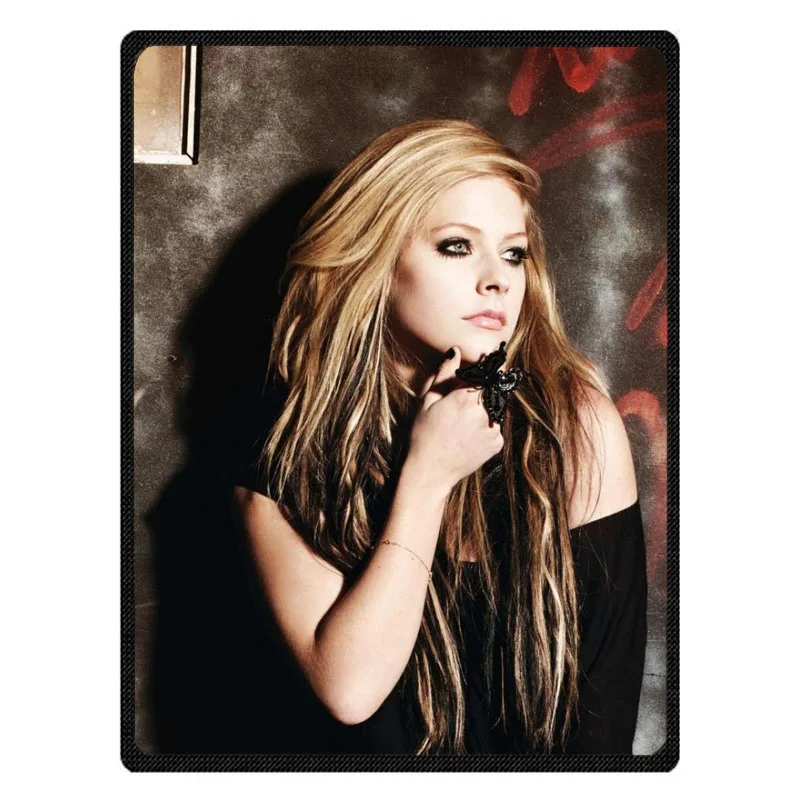Диван Постельные принадлежности Фланелевое зимнее теплое одеяло мягкий Avril Lavigne