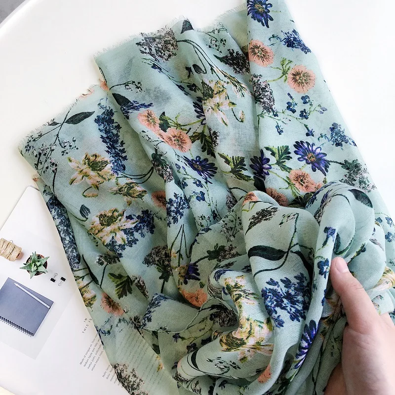 Шарф в горошек с цветочным принтом и бахромой шаль из вискозы женский шарф