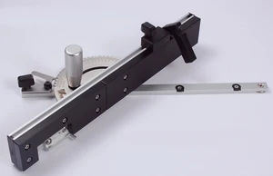 Набор приспособлений для обработки дерева с регулируемым откидным упором