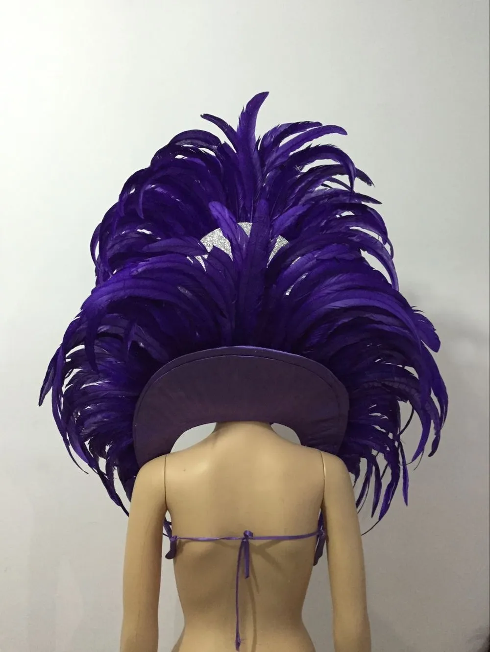 Маска карнавальная с перьями для бразильских карнавалов |