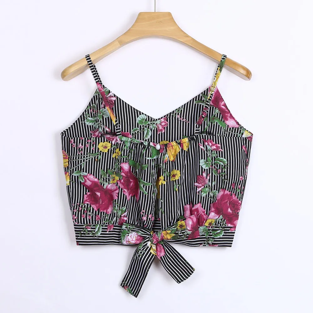 Женский топ с v-образным вырезом и цветочным принтом черный укороченный