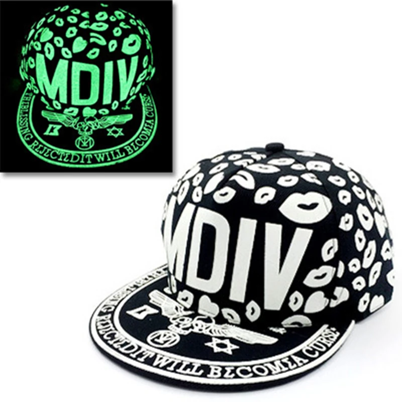 XFVSWUNHI EXO fluorescent hat tfboys couple hip hop cap men's flat along the luminous baseball Green K-POP street dance hats |
