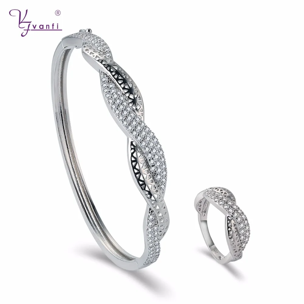

Dubai White Gold Bangles &Rings Copper Latest Style Jewelry Sets For Woman White AA Zircon With White Color Bracelet&Ring