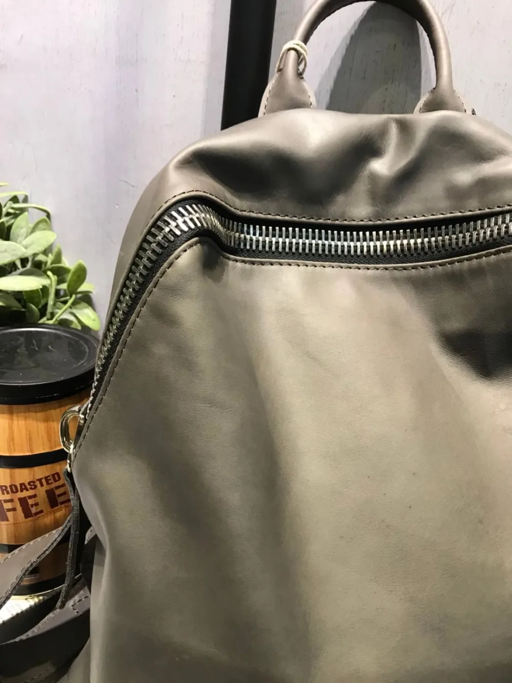 Vendange Простой ручной рюкзак для отдыха в стиле ретро на молнии MS кожаная сумка 2300