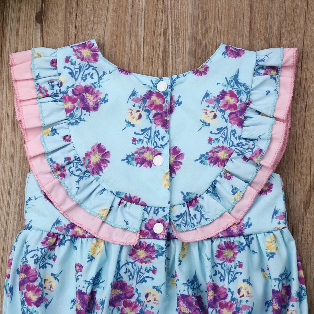 Боди с цветочным рисунком для новорожденных без рукавов цельнокроеный