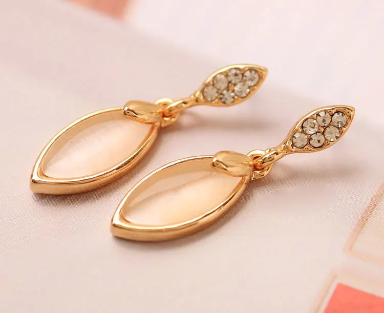 Drop shape earrings set with Austrian crystal lab-created for Woman Acrylic Stud Earrings Fashion Jewelry LQE0353 | Украшения и