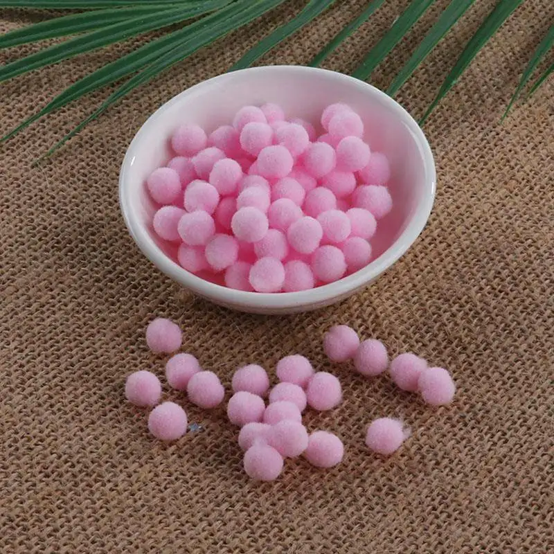 Issequins 8 мм 10 мм помпон мягкий пушистый помпон плюшевый поделки DIY помпоны шар пушистый ручной работы Домашний Декор швейные принадлежности - Цвет: 13 Light Pink